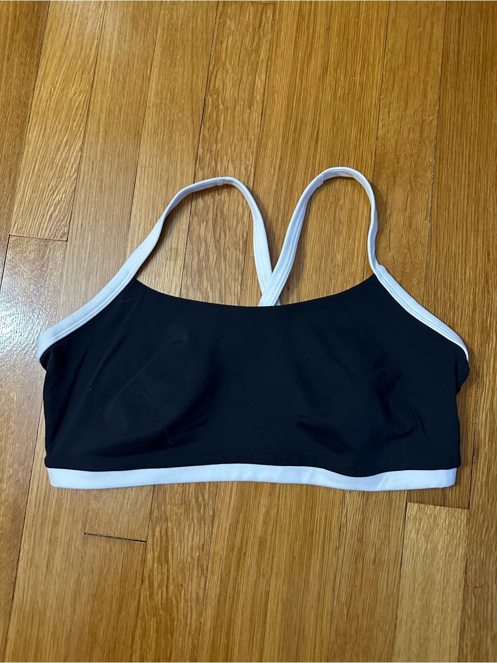 All in motion Women's Everyday Soft Light Support Sports Bra Size Large